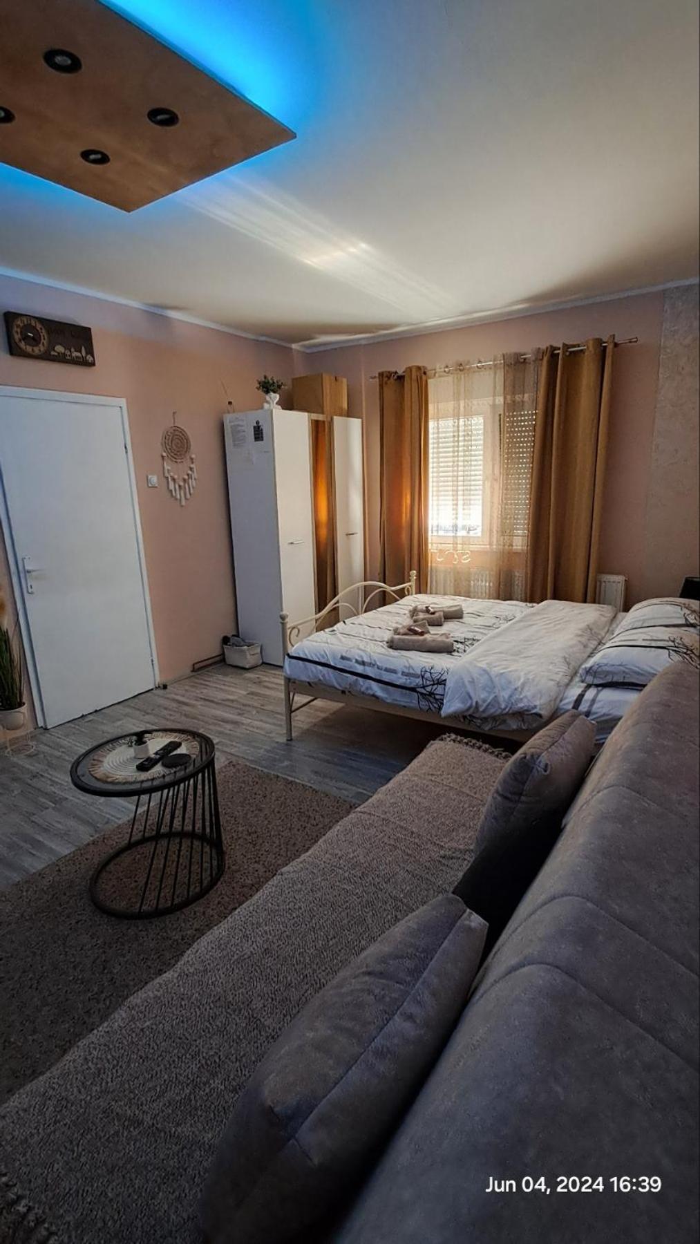 Apartman Iva 자예카르 외부 사진