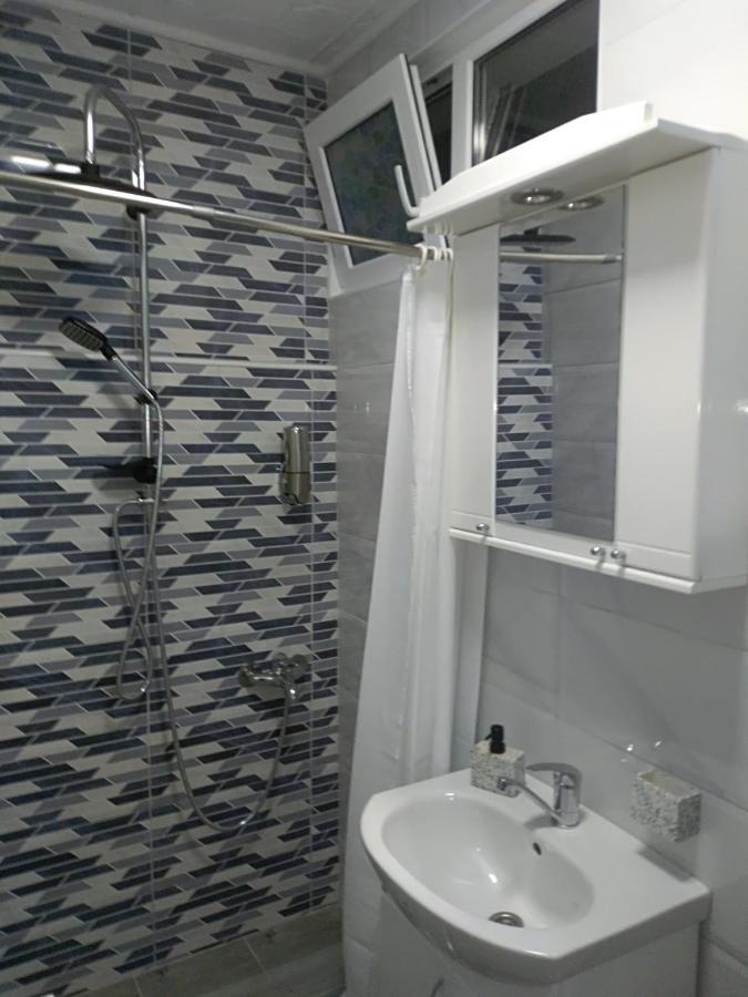 Apartman Iva 자예카르 외부 사진
